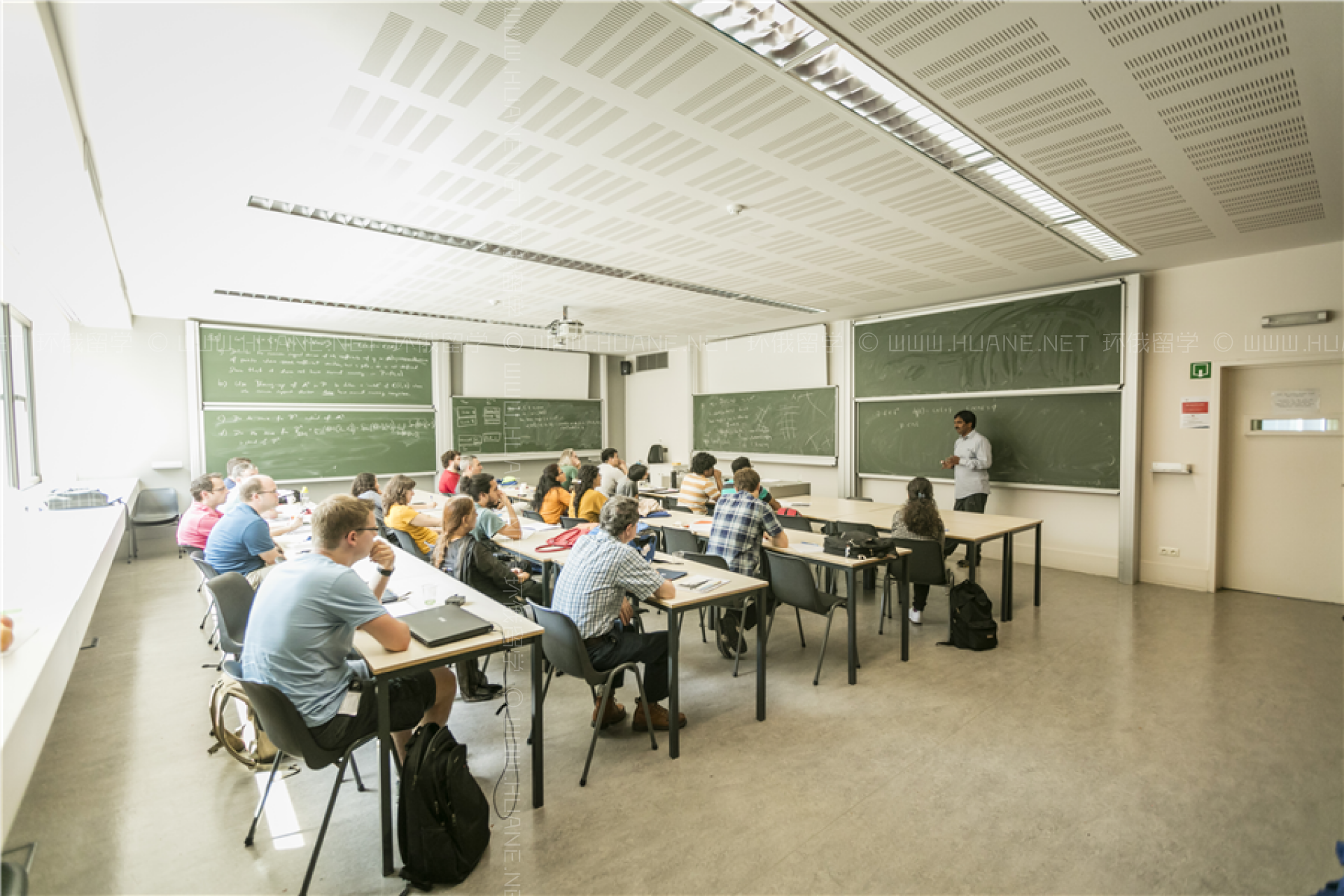 安特衛(wèi)普大學