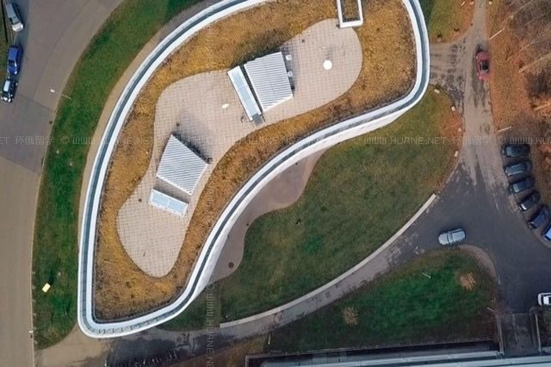 斯圖加特大學
